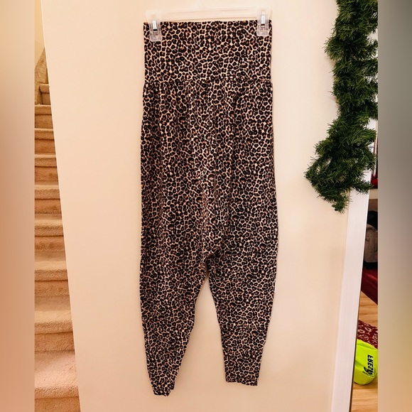 SOLD-American Apparel Cheetah Print Harem Pants - Picture 5 of 6